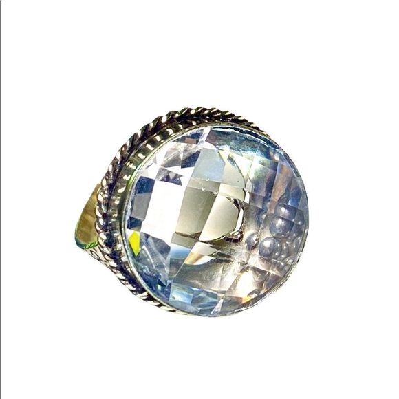 Faceted & Lots of Sparkle Gemstone in a 925 Silver Overlay/Plated Ring (8) - Picture 11 of 12